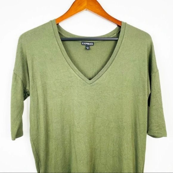 EXPRESS Olive Green 3\4 Sleeve‎ Top XS - Picture 3 of 5